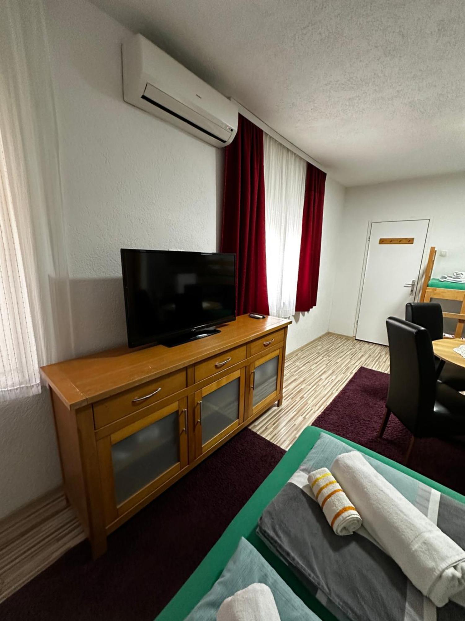 Guest House Nana Mostar Exterior photo