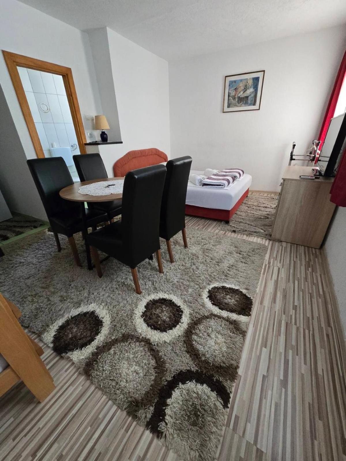 Guest House Nana Mostar Exterior photo
